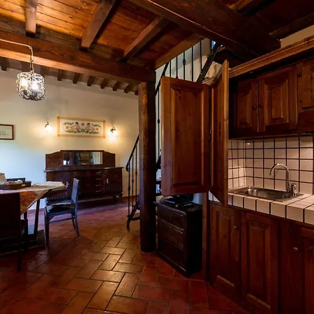 مزرعة للإقامة Parco Fiorito