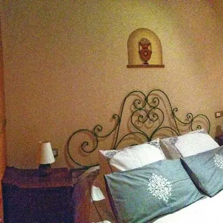 مزرعة للإقامة Parco Fiorito