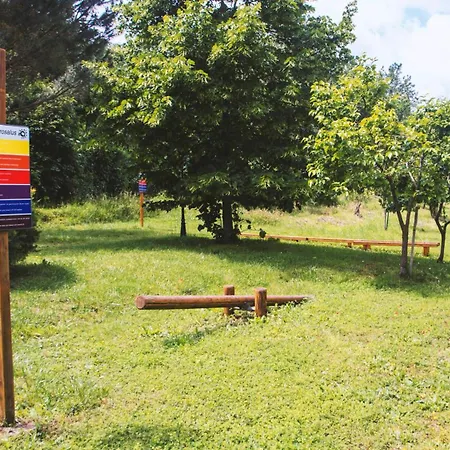 مزرعة للإقامة Parco Fiorito *